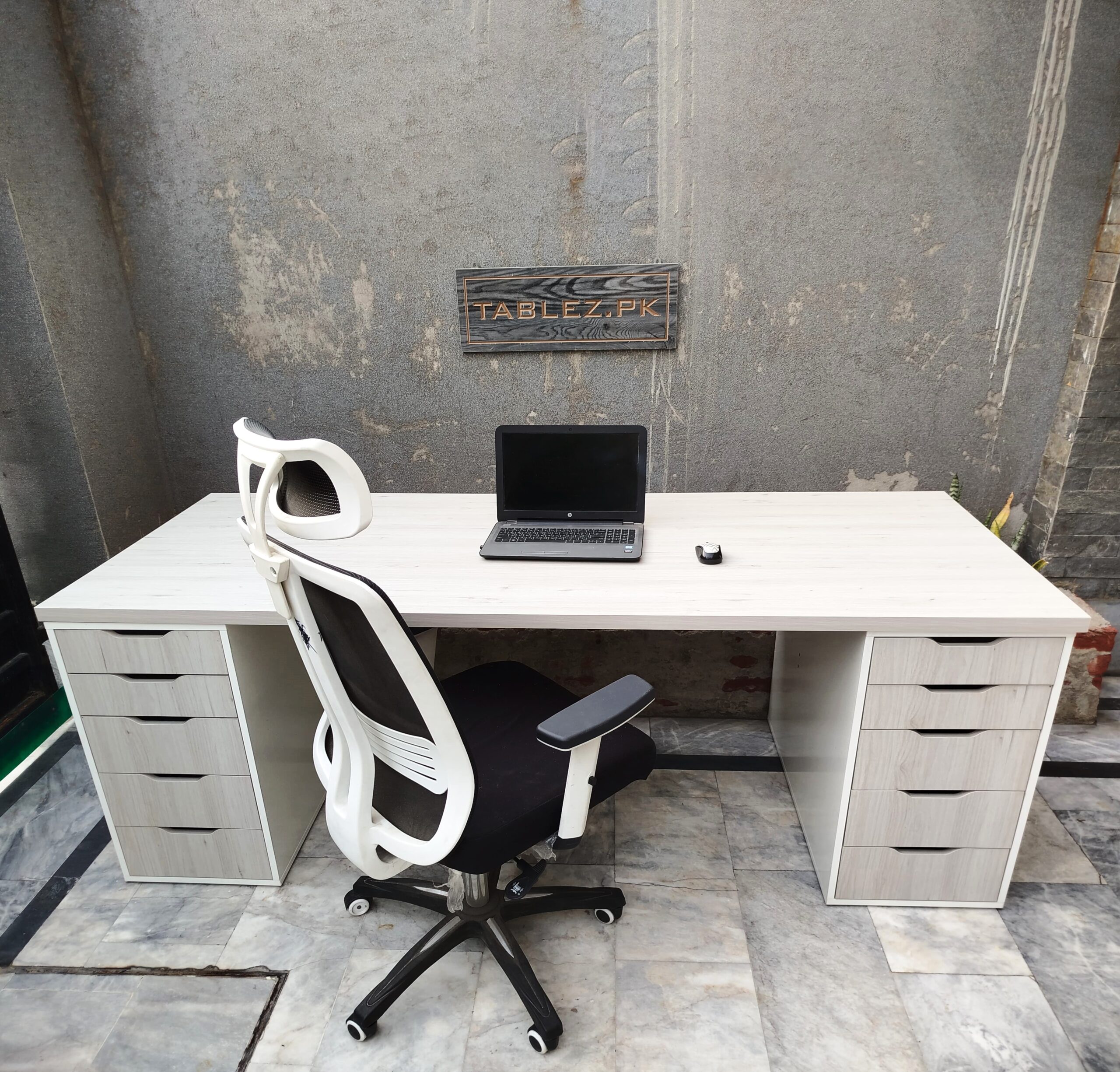 IKEA Gaming DEsk The Grey